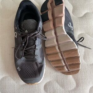 On Cloud Running Dark Gray and White Sneakers